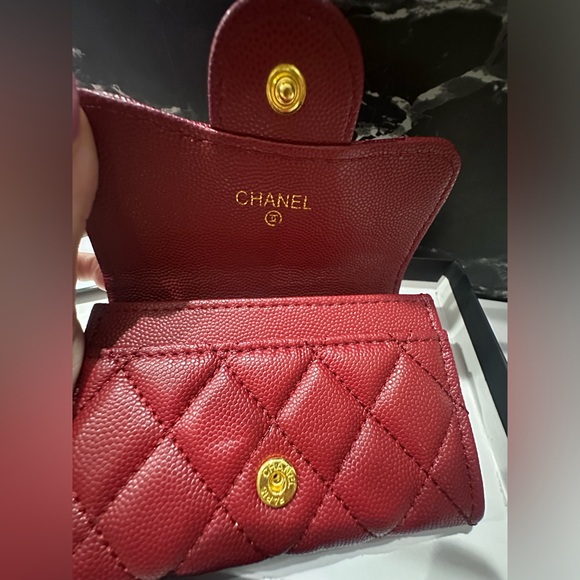 Pre owned CHANEL small flap classic caviar wallet - RED - Picture 4 of 5
